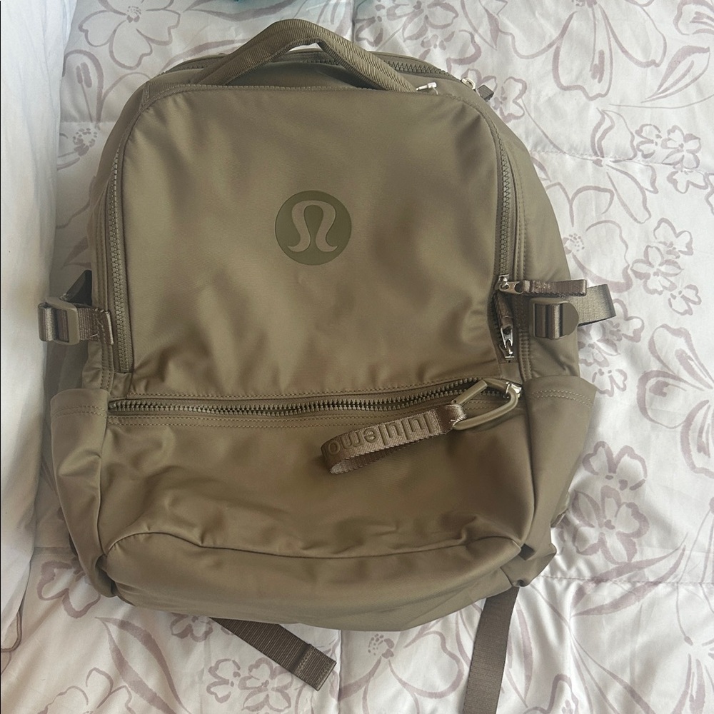 lululemon athletica Olive-Toned Everyday Backpack
